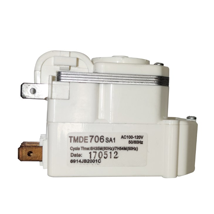 TIMER DE 3 CONECTORES ASIATICO TMDE-706SA1 110V - DP